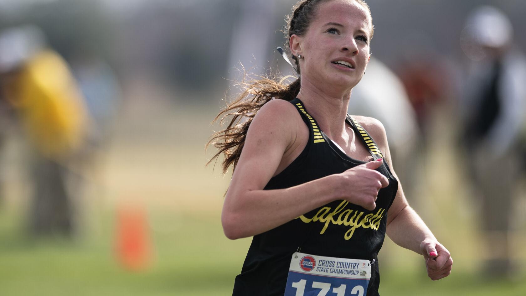Lafayette's Natalie Barnard runs to Class 5 girls cross country gold with state record time